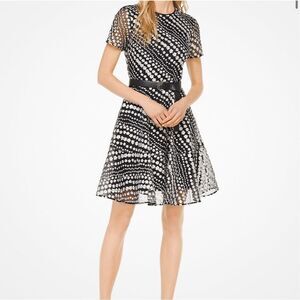 Michael Kors Floral Embroidered Dress black size 6 no belt